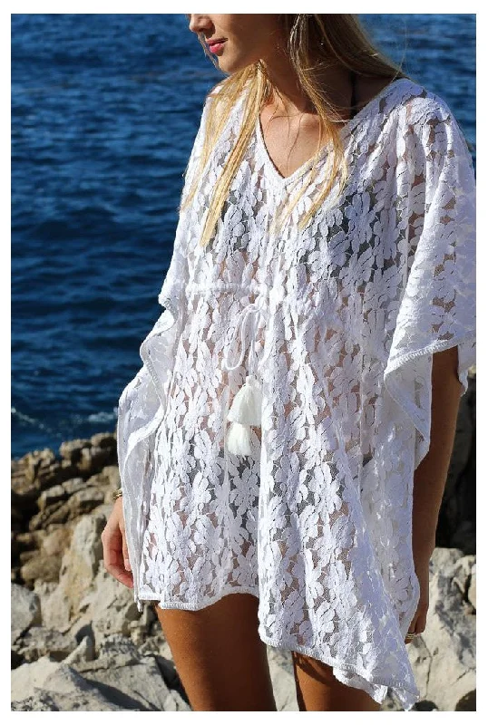 Parma white poncho Unique Women's Fashion Pieces