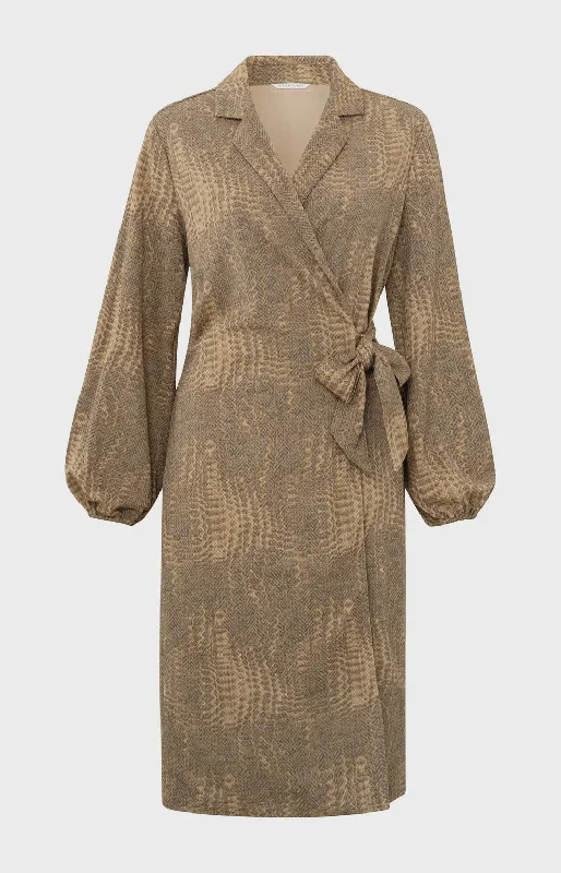 YAYA Tannin Brwn Dassin Wrap Dress w Bell Slvs Women's Cozy Outfit For Lounging