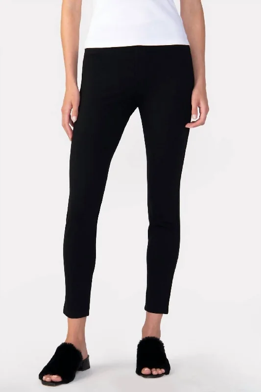 Runway Legging In Black Holiday Gift Guide Sale