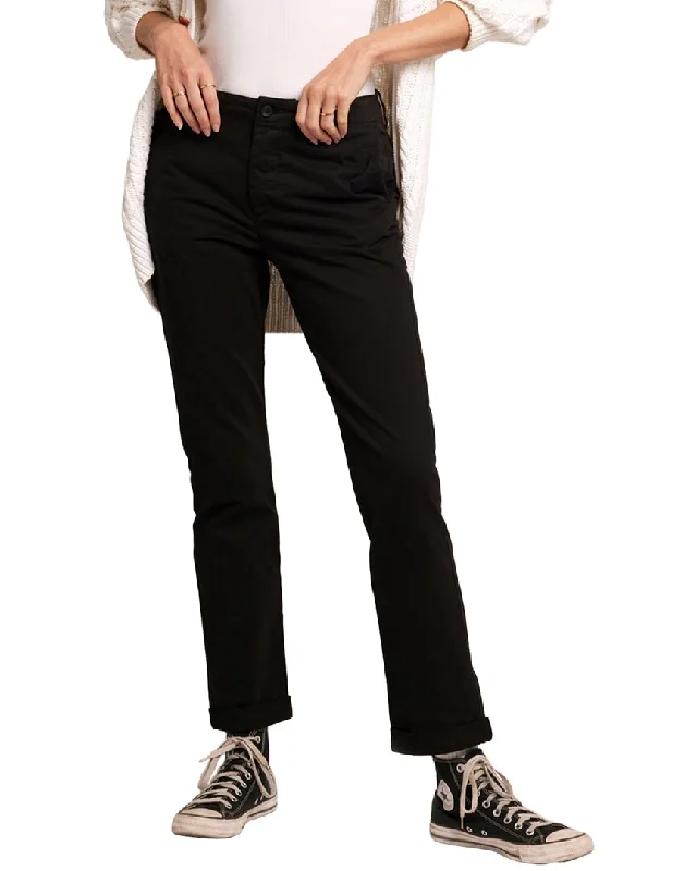 Current/Elliott The Captain Slim Straight Trouser Women's Vintage-Inspired Outfit